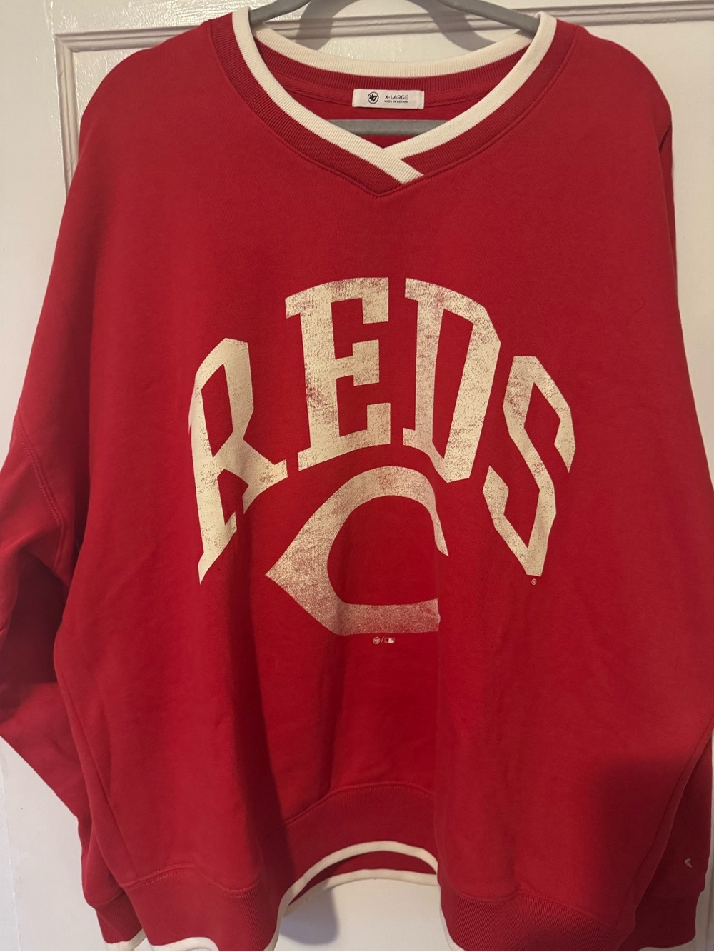 Cincinnati REDS Pullover Sweatshirt with White Trim